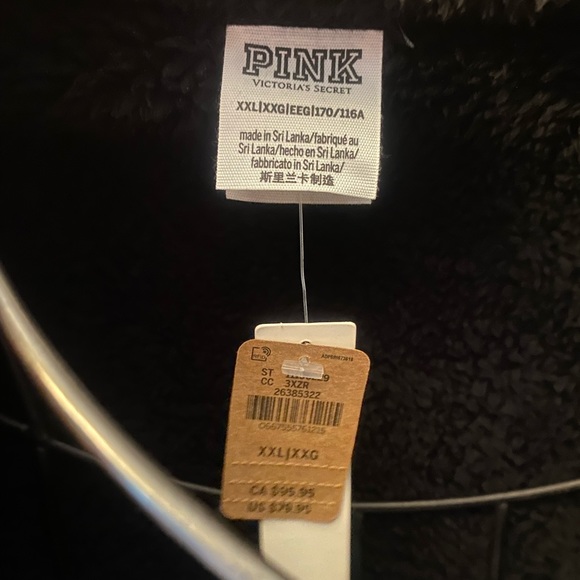 Victoria Secret Sherpa teddy bear zip up - Picture 3 of 5